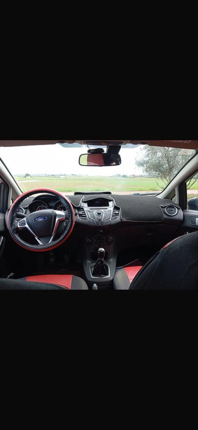 Ford  fiesta 