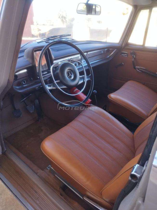 Mercedes 230S Collection 