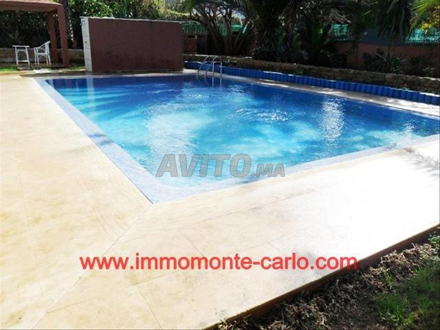 Villa à louer à usage bureau à Souissi à RABAT