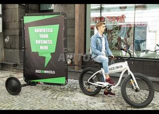 Panneau publicitaire démontable pour velos