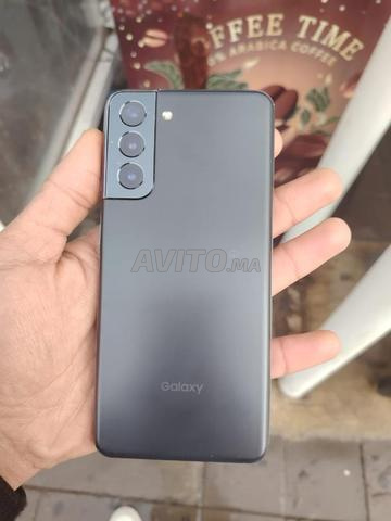 sumsumg S21 عادي