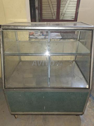 Vitrine top du top, bienvenue à ceux qui la veulent