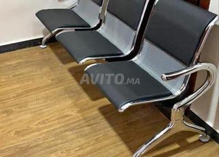 أرائك أنيقة لاستقبال مريح