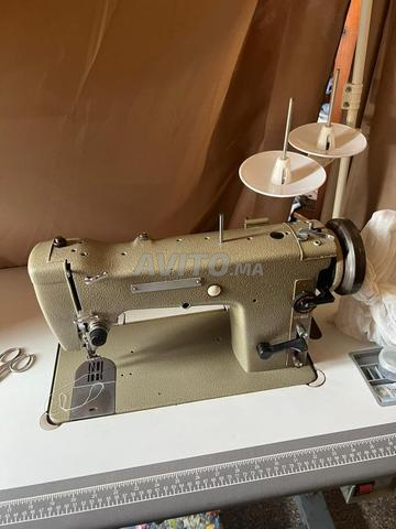 Machine à coudre Tarz Rbati BROTHER