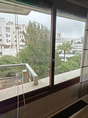 للبيع شقة جميلة مع شرفة - 2