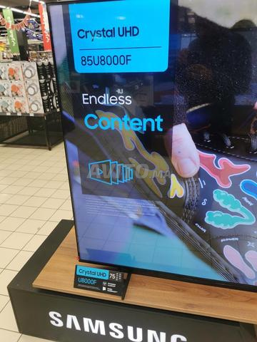 تلفزيون سامسونج 75 U8000F جديد