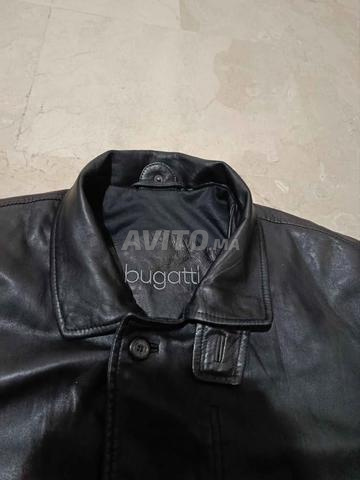 جاكيت BUGATTI جلد طبيعي XL