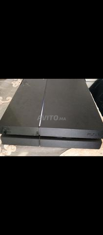 Ps4 استنساخ مع 6 ألعاب بالإضافة إلى وحدتي تحكم