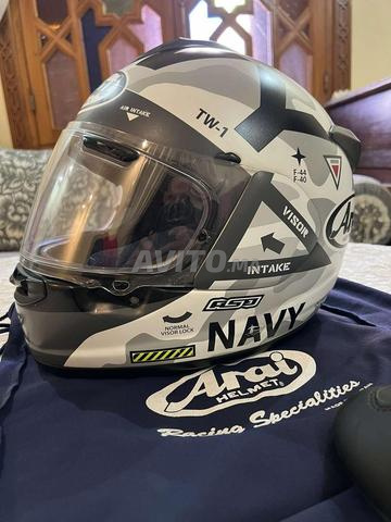 خوذة Arai chaser x navy أصلية