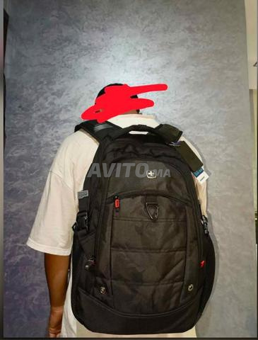 جديد -- حقيبة ظهر SWISSEWIN