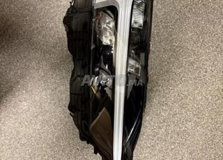 مصباح فولفو XC 60 - أمامي يمين