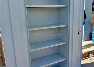 خزانة معدنية أ آ دي