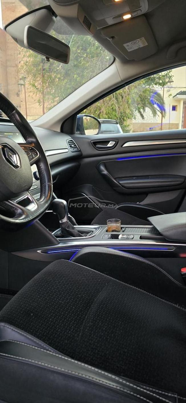 megane intense sedan