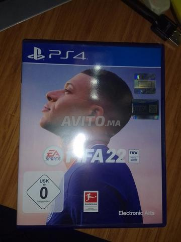 FIFA 22 originale PS4 en excellent état