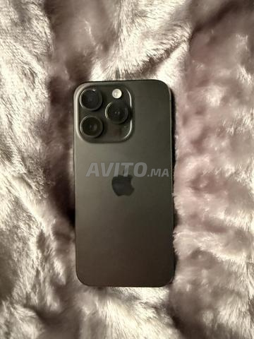 ايفون 15 برو حالة جيدة جدا 512 جيجابايت