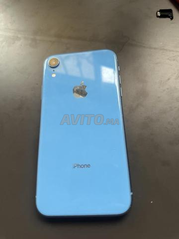 iphone xr 256 أزرق