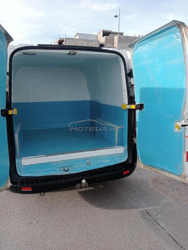 vente voiture ford custom 