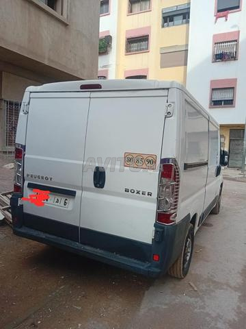 Peugeot Boxer diesel en bon état, prêt à travailler - 2