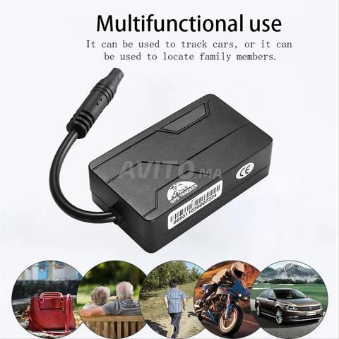 جهاز تتبع نظام تحديد المواقع العالمي (GPS) جي إس إم صغير للسيارة في الوقت الفعلي