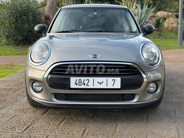 Min-one model 2017 essence à Rabat