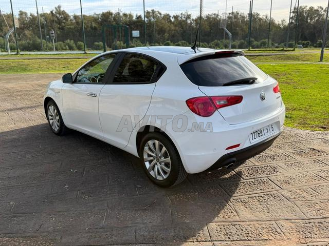 ألفا روميو جوليتا ديزل 2020 في الرباط