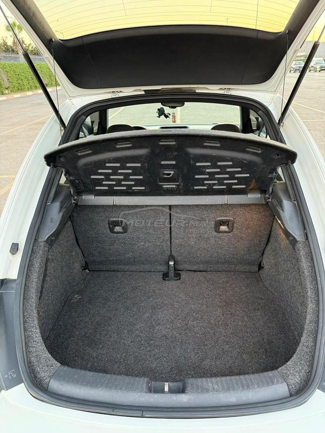 VOLSWAGEN NEW BEETLE 