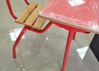 Table scolaire individuelle