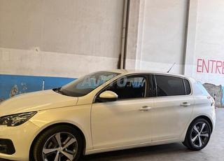 بيجو 308 أوتوماتيكية كاملة الإضافات