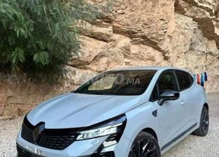 سائق مهني متوفر للعمل – مراكش