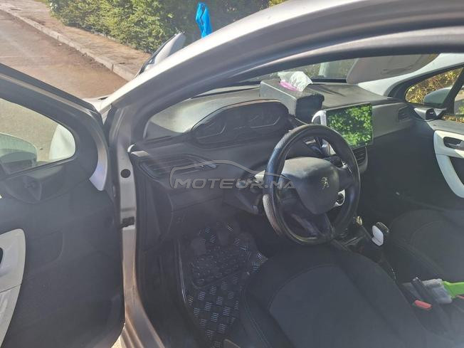Peugeot 208 Diesel Manuelle 2016 à Marrakech