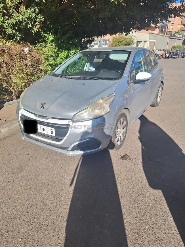 Peugeot 208 Diesel Manuelle 2016 à Marrakech