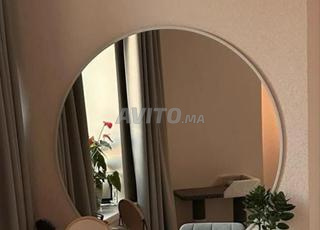 مرآة مستديرة