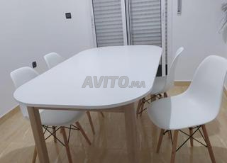 طاولة KITEA قابلة للتمديد