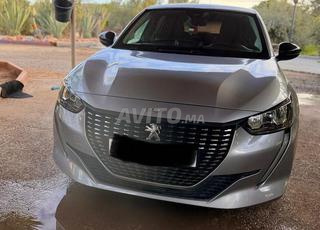 بيجو 208 اللور 2023