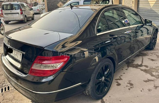 Mercedes-Benz C320 V6 2010 Importée neuve au Maroc