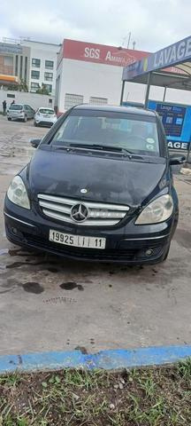 مرسيدس بنز الفئة b180 ديزل 8 خيول 2006