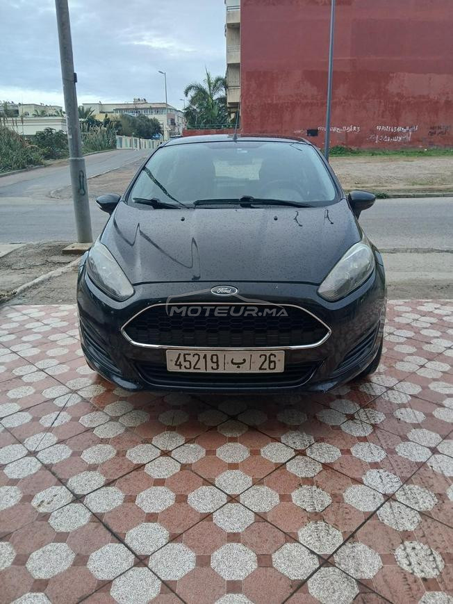 ford fiasta essence model 2017