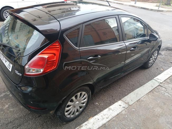 ford fiasta essence model 2017