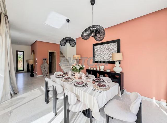 فيلا خاصة بأربع غرف نوم في قلب نوريا غولف