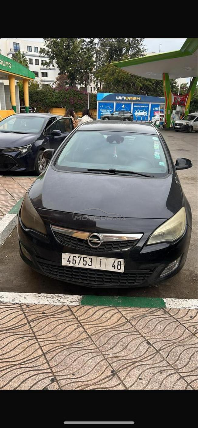 Opel Astra Diesel Manuelle 2011 à Casablanca