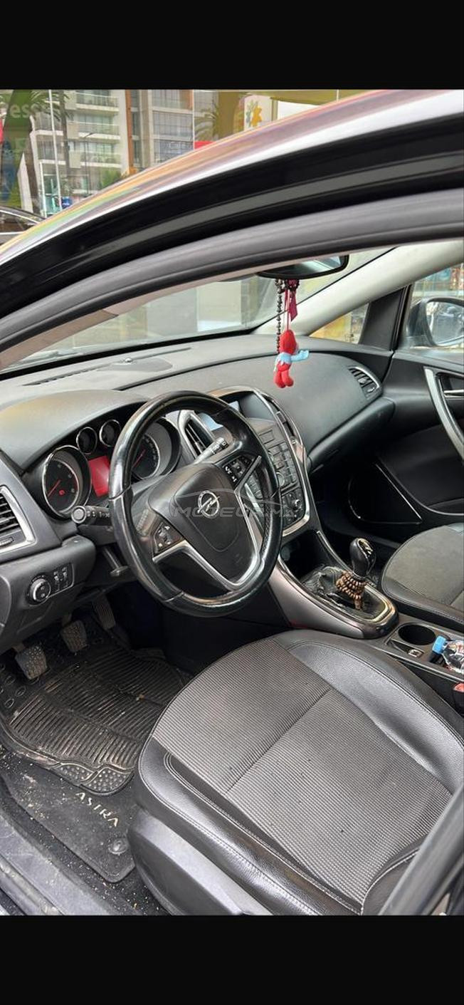 Opel Astra Diesel Manuelle 2011 à Casablanca