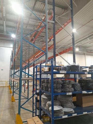 رفوف معدنية للباليتات - تركيب في الموقع