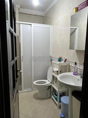 مرتيل على الشارع الرئيسي