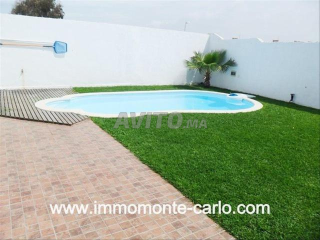 Villa meublée avec piscine de plage à Sid Abed