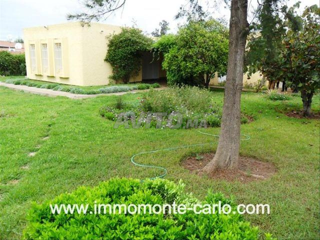 Location à Hay Riad Villa avec chauffage central