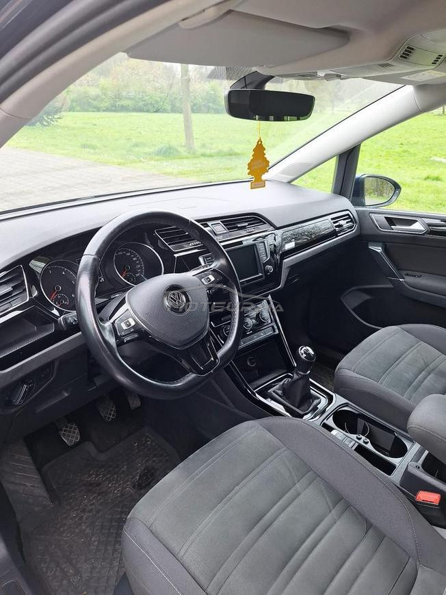 Volkswagen Touran Diesel Manuelle 2016 à Oujda