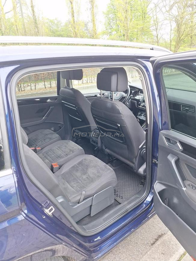 Volkswagen Touran Diesel Manuelle 2016 à Oujda