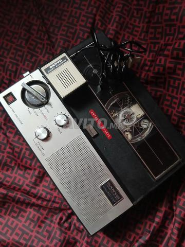 Sanyo MR-210 مسجل شريط محمول