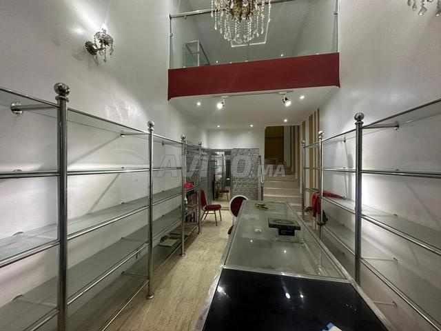 Local Commercial à Vendre à Derb Omar