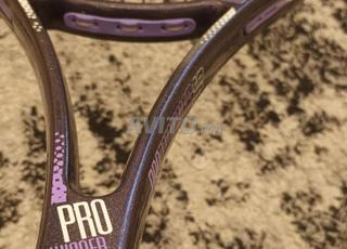 مضرب تنس رسمي وجديد